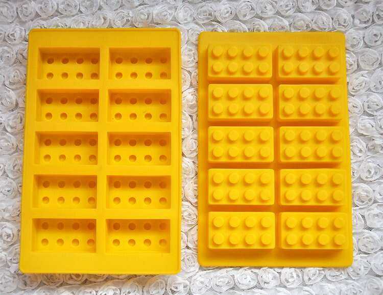 Lego Ice Cube Trays for Creative Drink Chilling Home & Garden