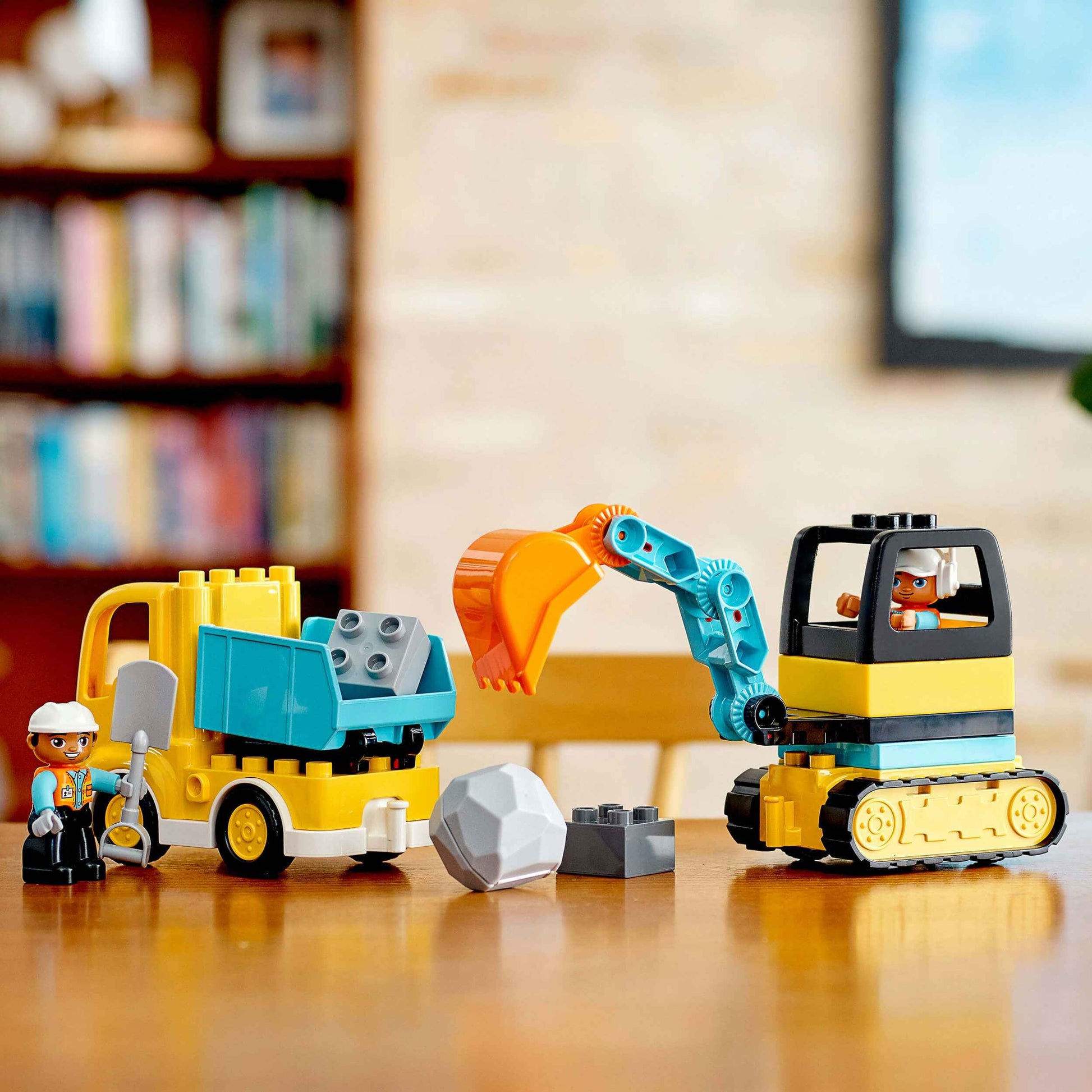 Duplo Truck and Tracked Excavator Set for Endless Building Adventures Toys & Games > Toys > Construction Toys > Interlocking Blocks > LEGO > LEGO Duplo
