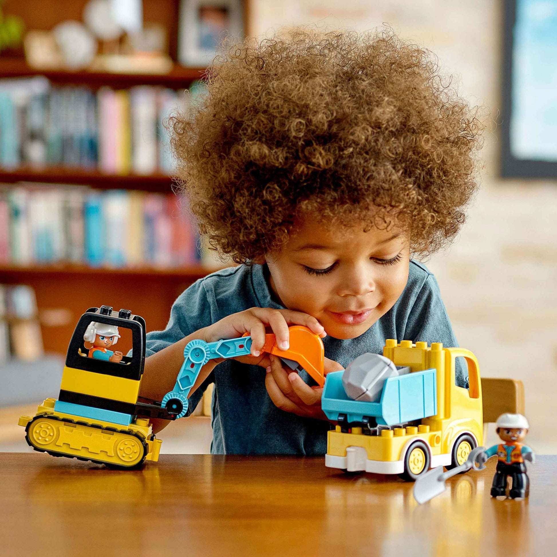 Duplo Truck and Tracked Excavator Set for Endless Building Adventures Toys & Games > Toys > Construction Toys > Interlocking Blocks > LEGO > LEGO Duplo