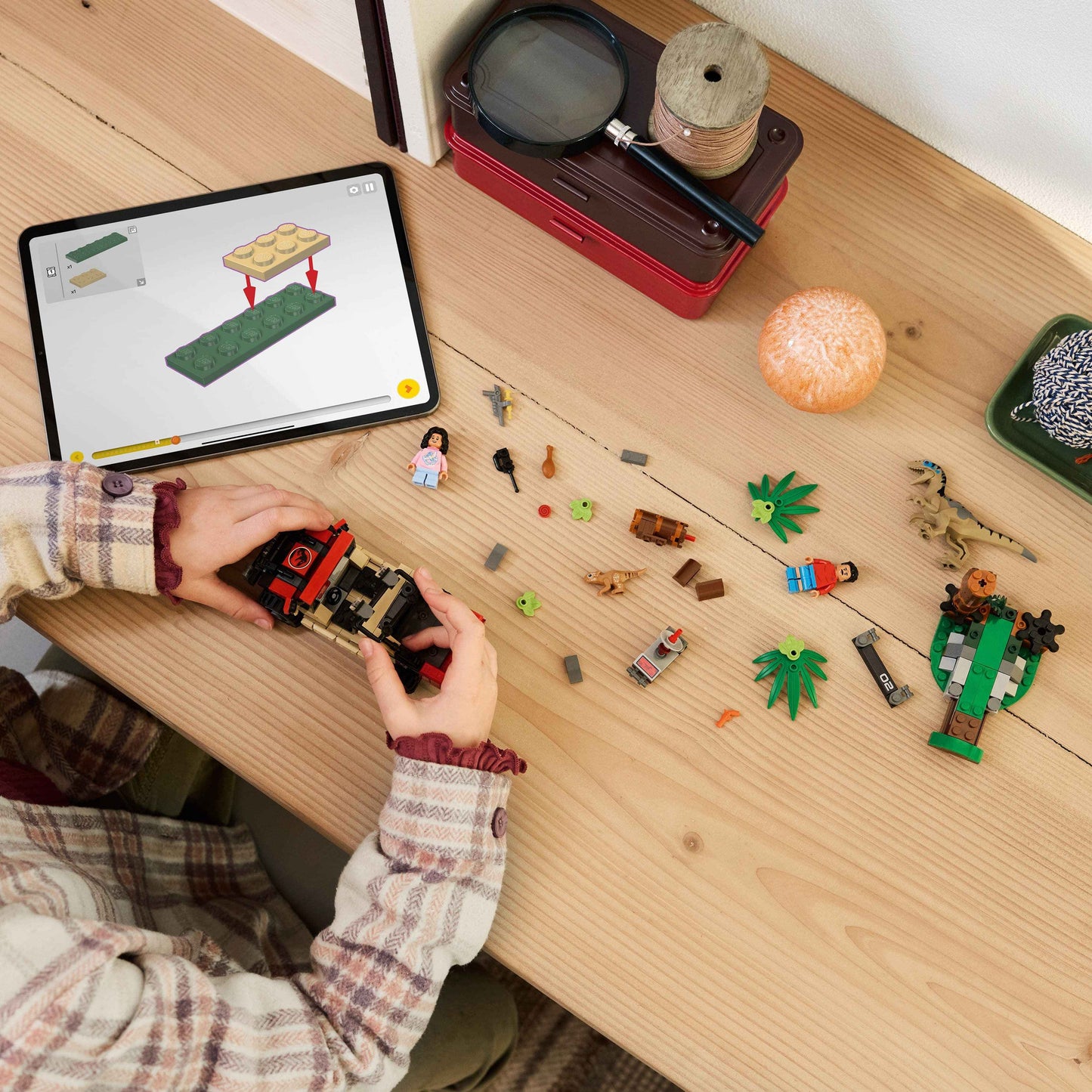 Lego Jurassic World Raptor Off-Road Escape: Adventure Awaits! Toys & Games > Toys > Construction Toys > Interlocking Blocks > LEGO > LEGO Jurassic Park