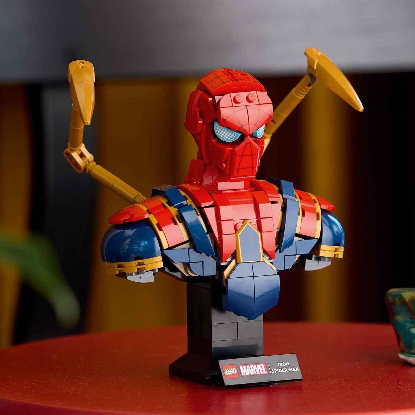 Lego Marvel Iron Spider-Man Bust Collectable Toys & Games > Toys > Construction Toys > Interlocking Blocks > LEGO > Other LEGO Sets