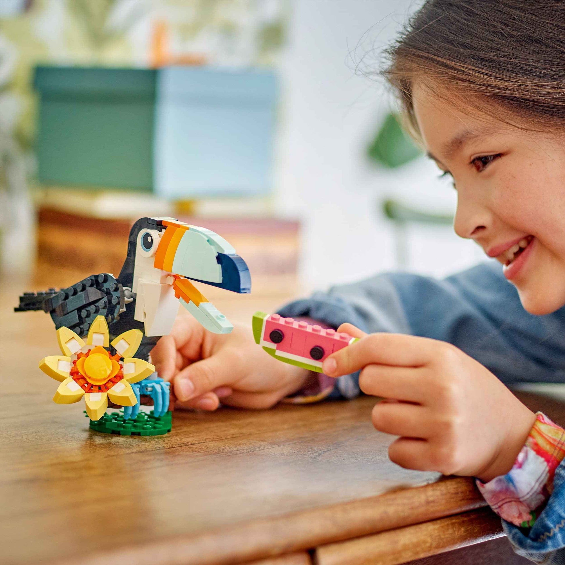 Lego Creator Tropical Toucan: Build Your Own Wild Animal Adventure Toys & Games > Toys > Construction Toys > Interlocking Blocks > LEGO > LEGO Creator