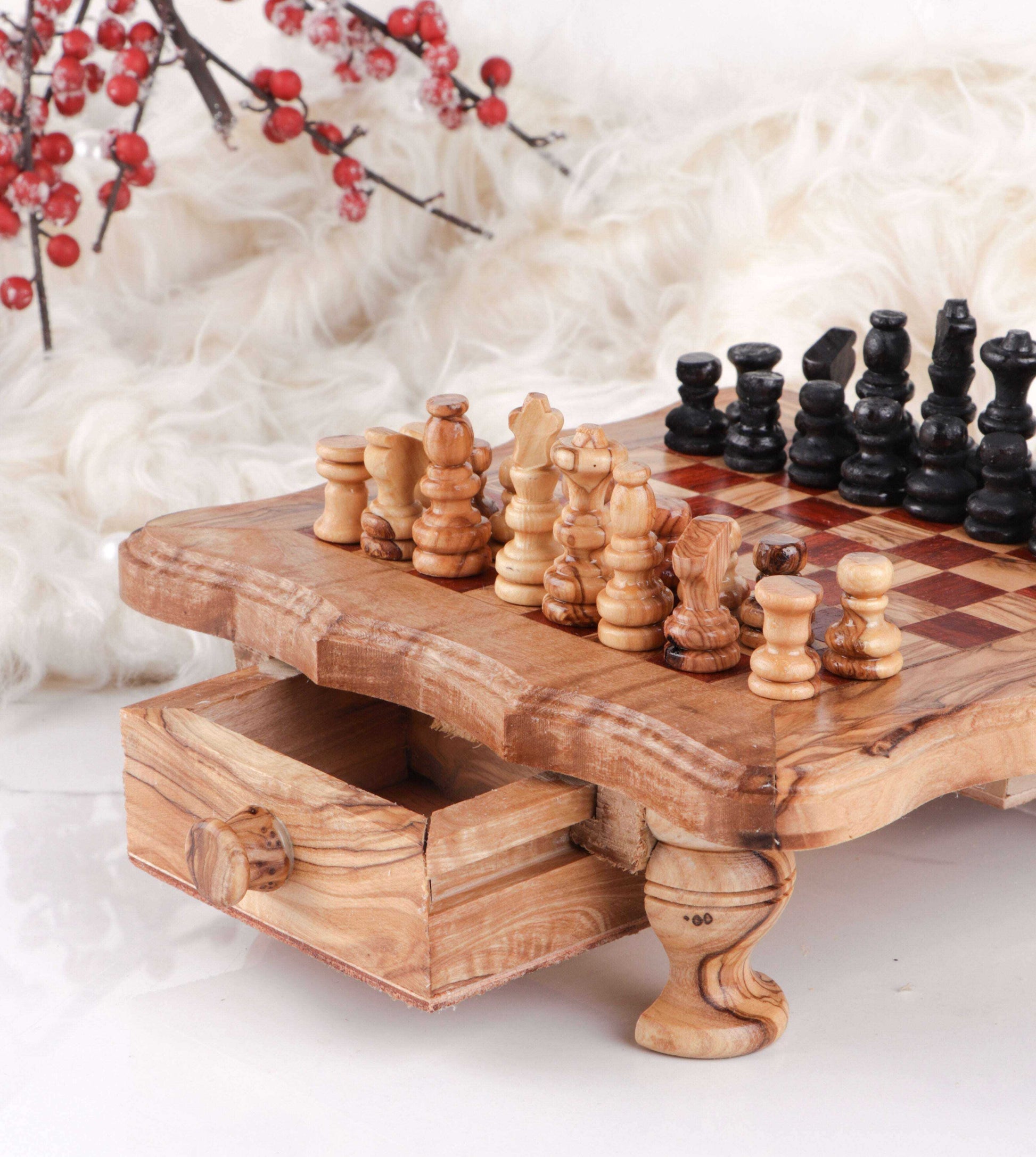 Handcrafted Chess Set with Wavy-Edged Board and Red Squares Personalized
