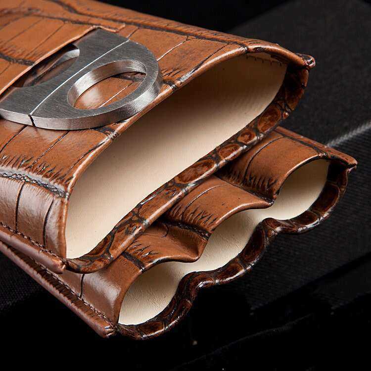 Genuine Leather Cigar Case for Secure and Stylish Storage Adults