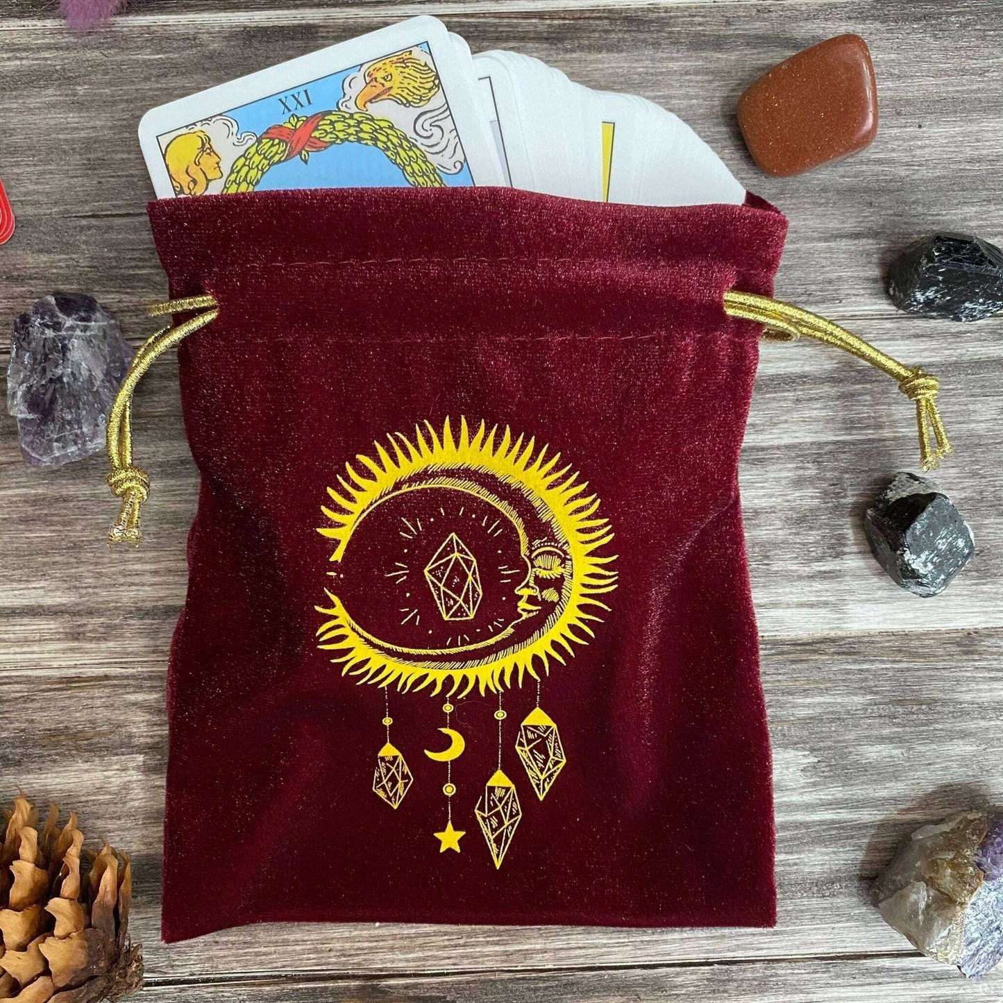 Velvet Tarot Bag Red and Gold - Luxurious Protection for Your Tarot Cards Adults