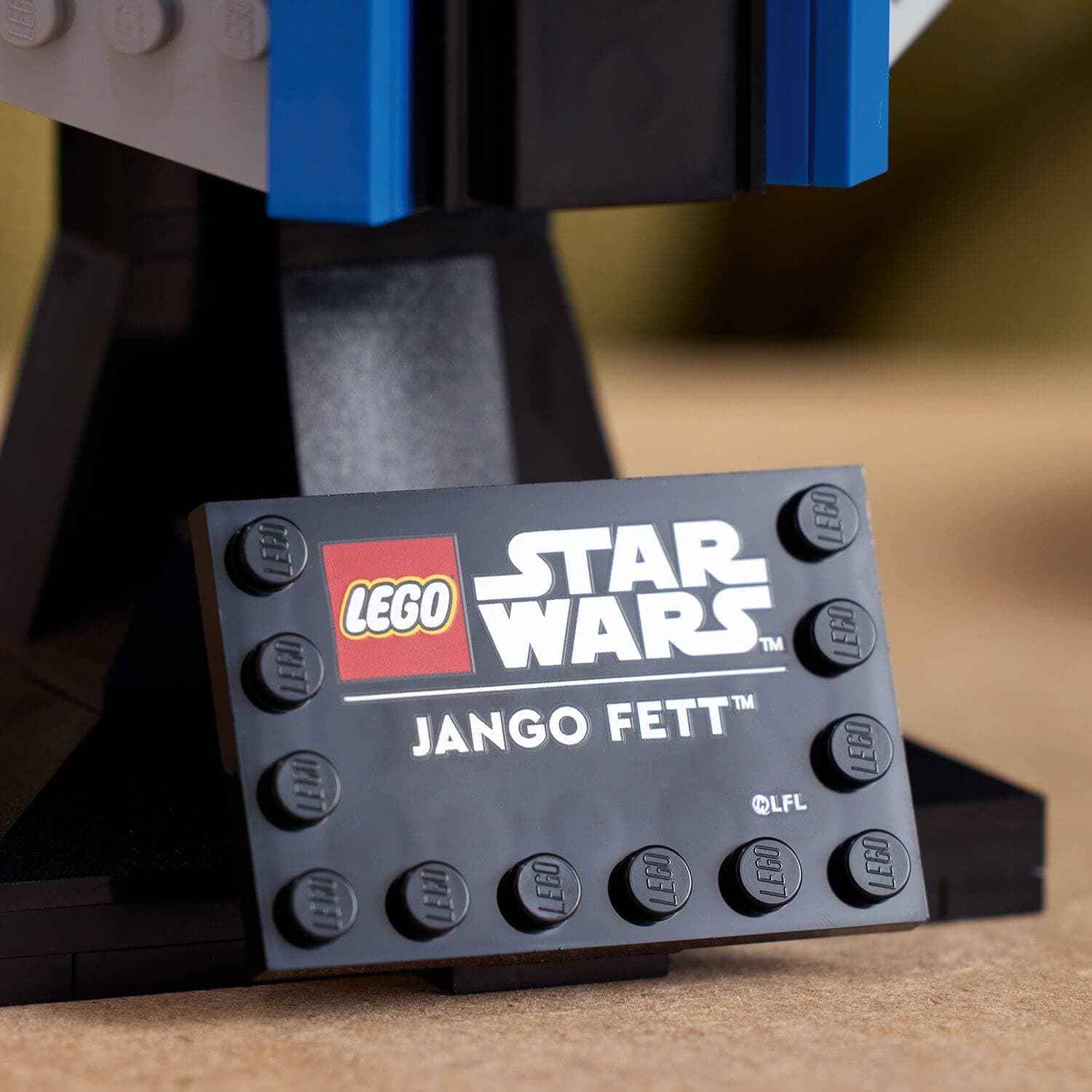 Lego Star Wars Jango Fett Helmet Display for Collectors and Fans Toys & Games > Toys > Construction Toys > Interlocking Blocks > LEGO > LEGO Star Wars