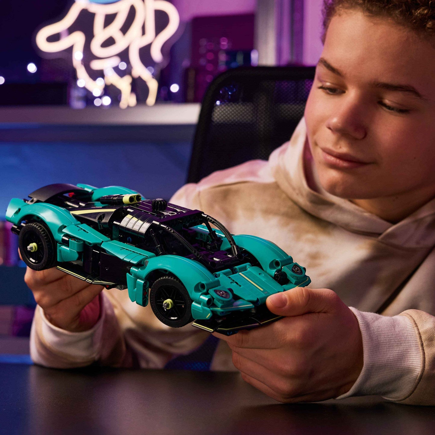 Lego Technic Aston Martin Valkyrie Building Set for Enthusiasts Toys & Games > Toys > Construction Toys > Interlocking Blocks > LEGO > LEGO Technic