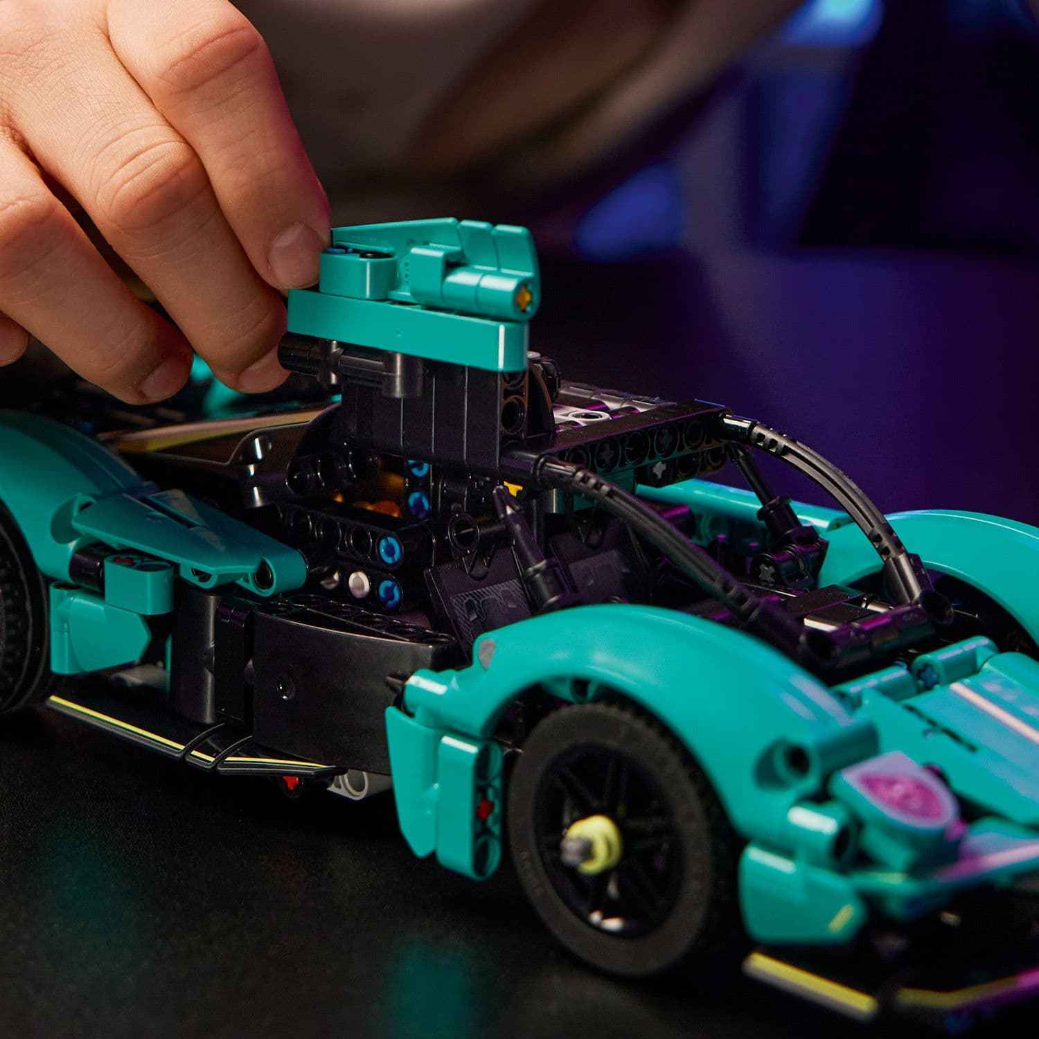 Lego Technic Aston Martin Valkyrie Building Set for Enthusiasts Toys & Games > Toys > Construction Toys > Interlocking Blocks > LEGO > LEGO Technic