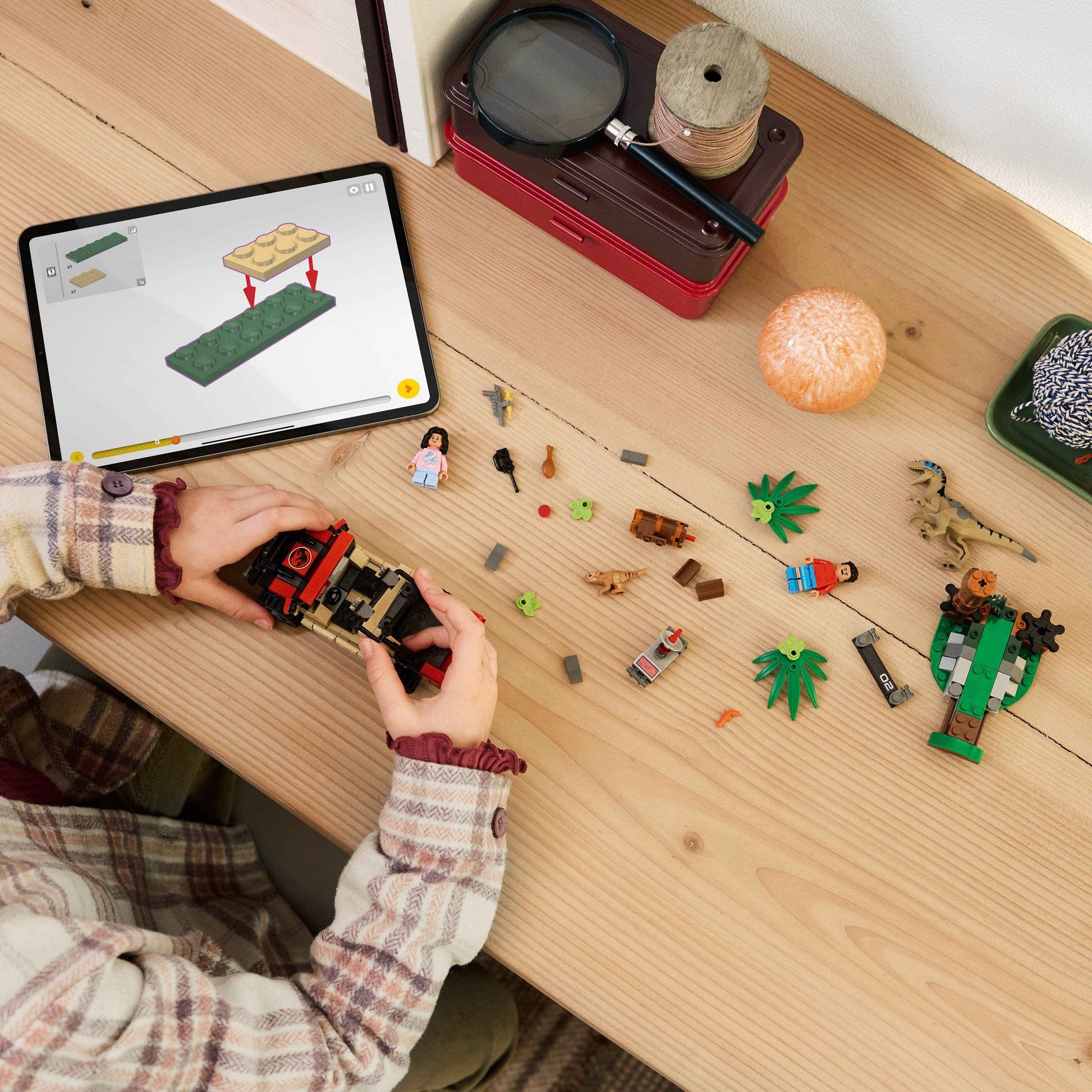 Lego Jurassic World Raptor Off-Road Escape: Adventure Awaits! Toys & Games > Toys > Construction Toys > Interlocking Blocks > LEGO > LEGO Jurassic Park