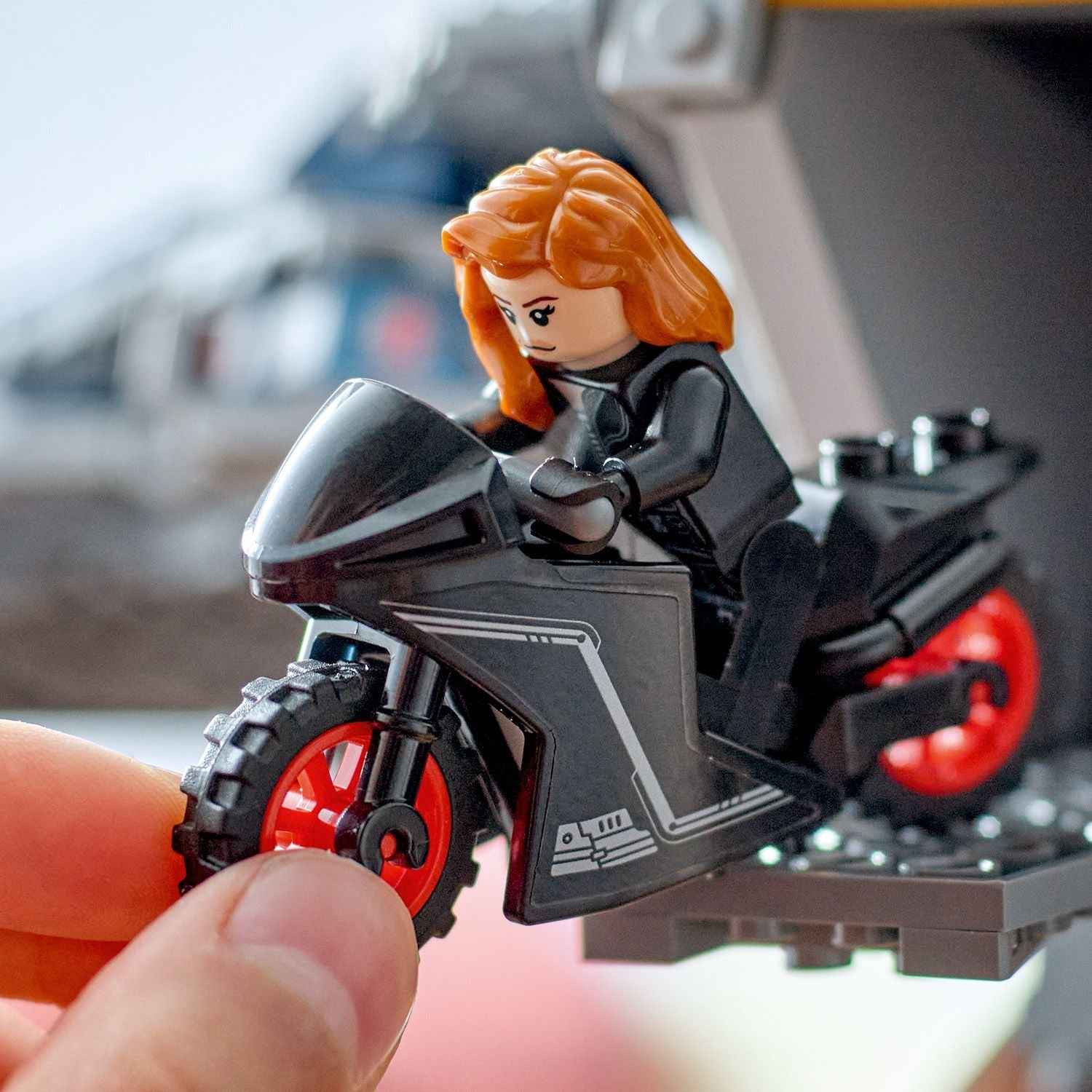 Lego Marvel Avengers Quinjet from Age of Ultron for Ultimate Building Fun Toys & Games > Toys > Construction Toys > Interlocking Blocks > LEGO > Other LEGO Sets