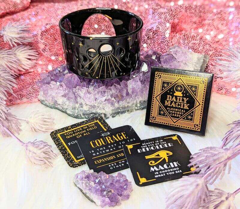 Daily Magik Cards - Transform Your Daily Rituals with Enchanting Inspiration Accessories