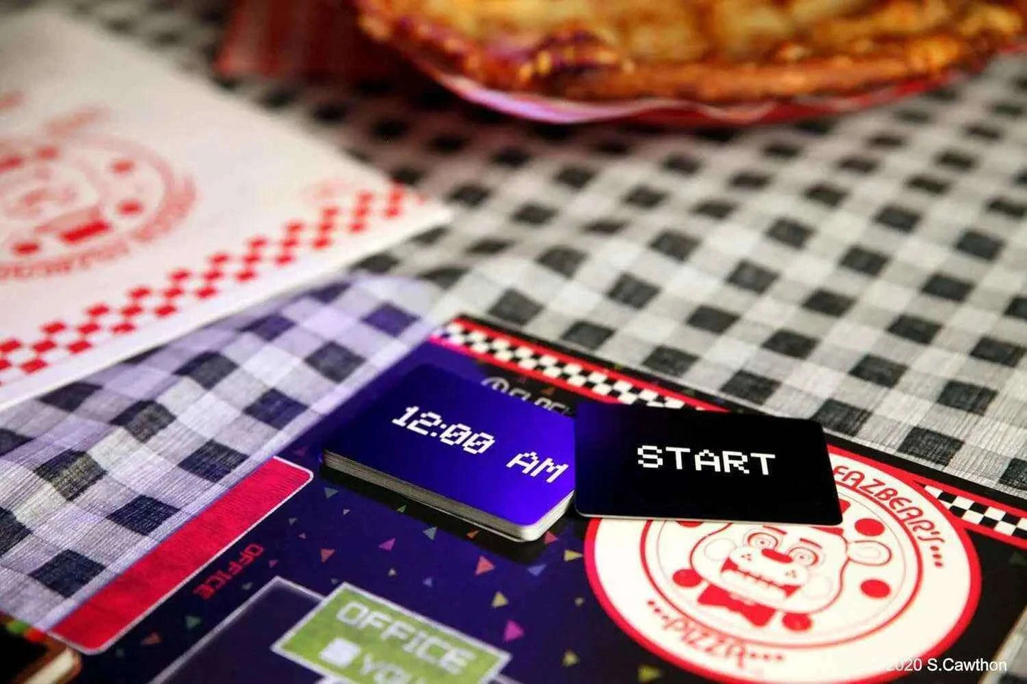 Five Nights at Freddy’s – Survive 'til 6AM Game