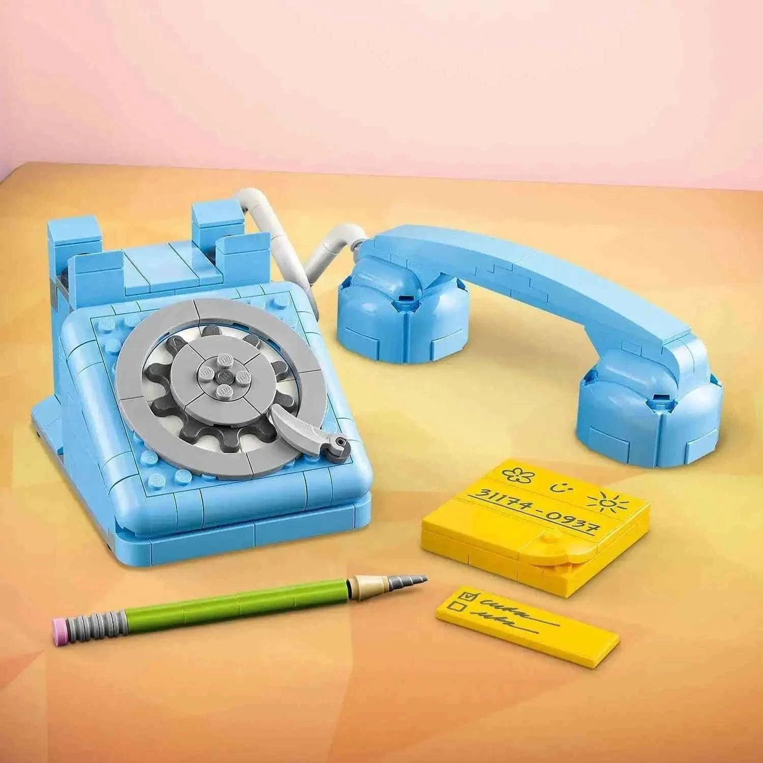 Lego Creator Retro Telephone Rebuildable Set Toys & Games > Toys > Construction Toys > Interlocking Blocks > LEGO > LEGO Creator
