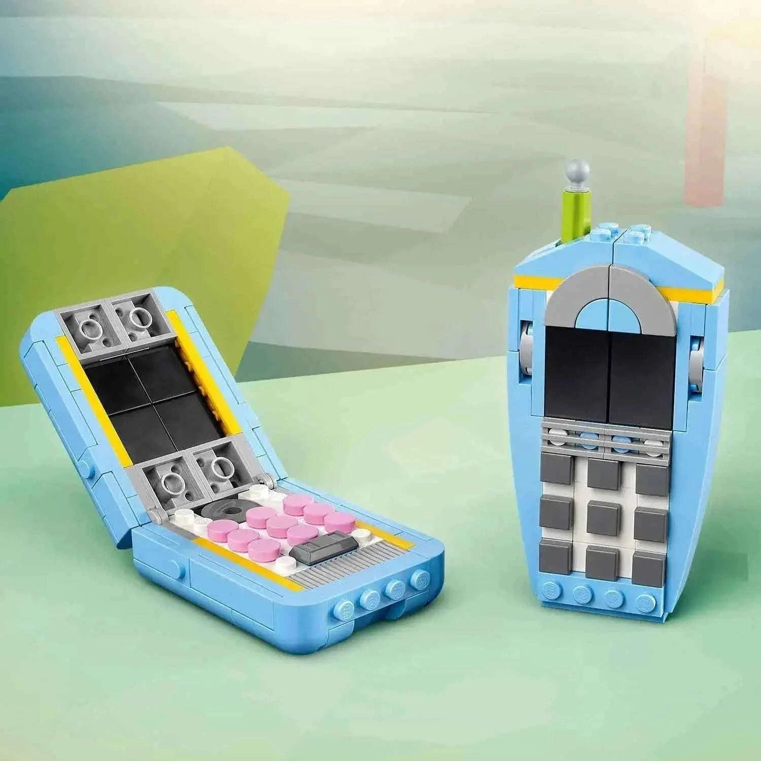Lego Creator Retro Telephone Rebuildable Set Toys & Games > Toys > Construction Toys > Interlocking Blocks > LEGO > LEGO Creator