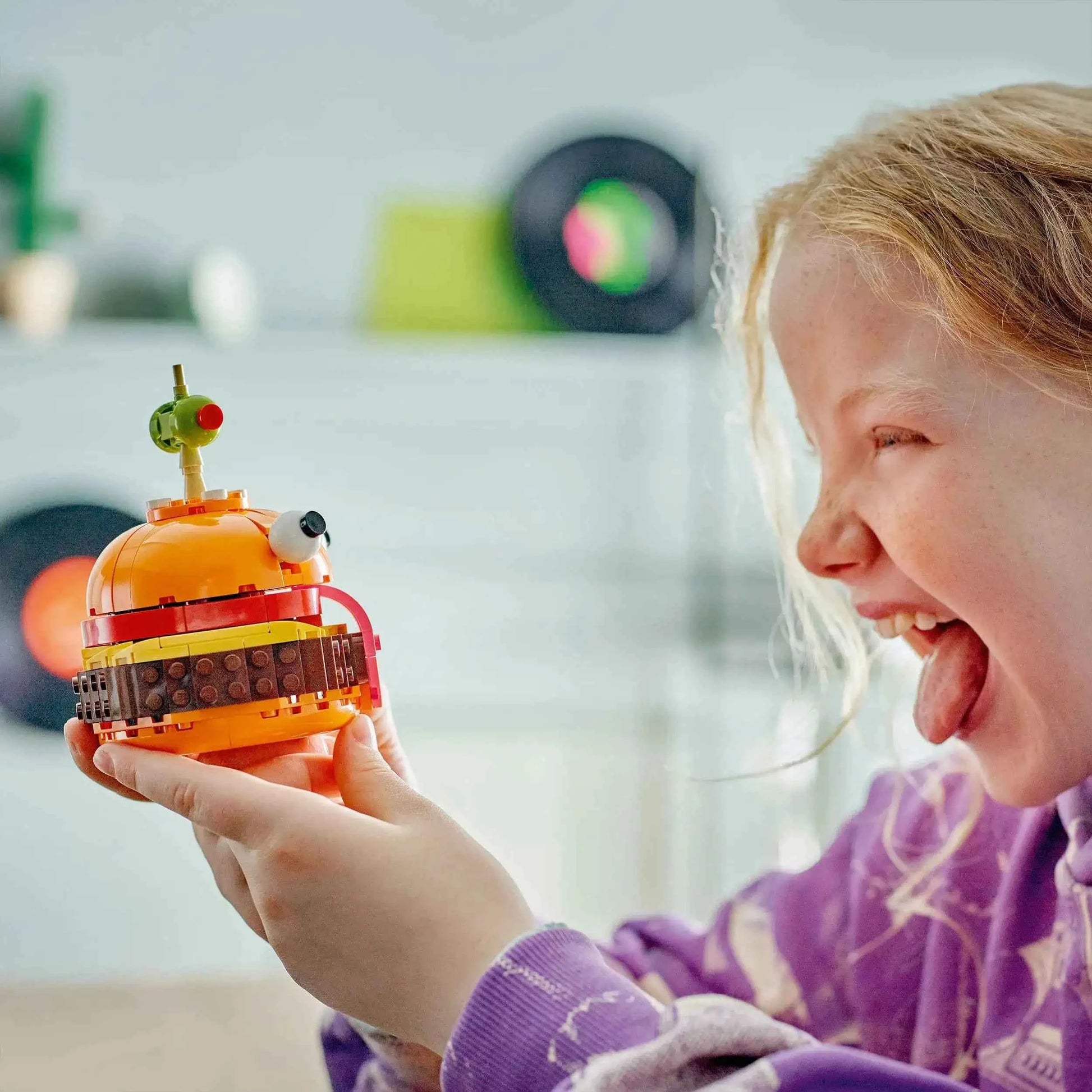 Lego Fortnite Durrr Burger Video Game Toys & Games > Toys > Construction Toys > Interlocking Blocks > LEGO > Other LEGO Sets