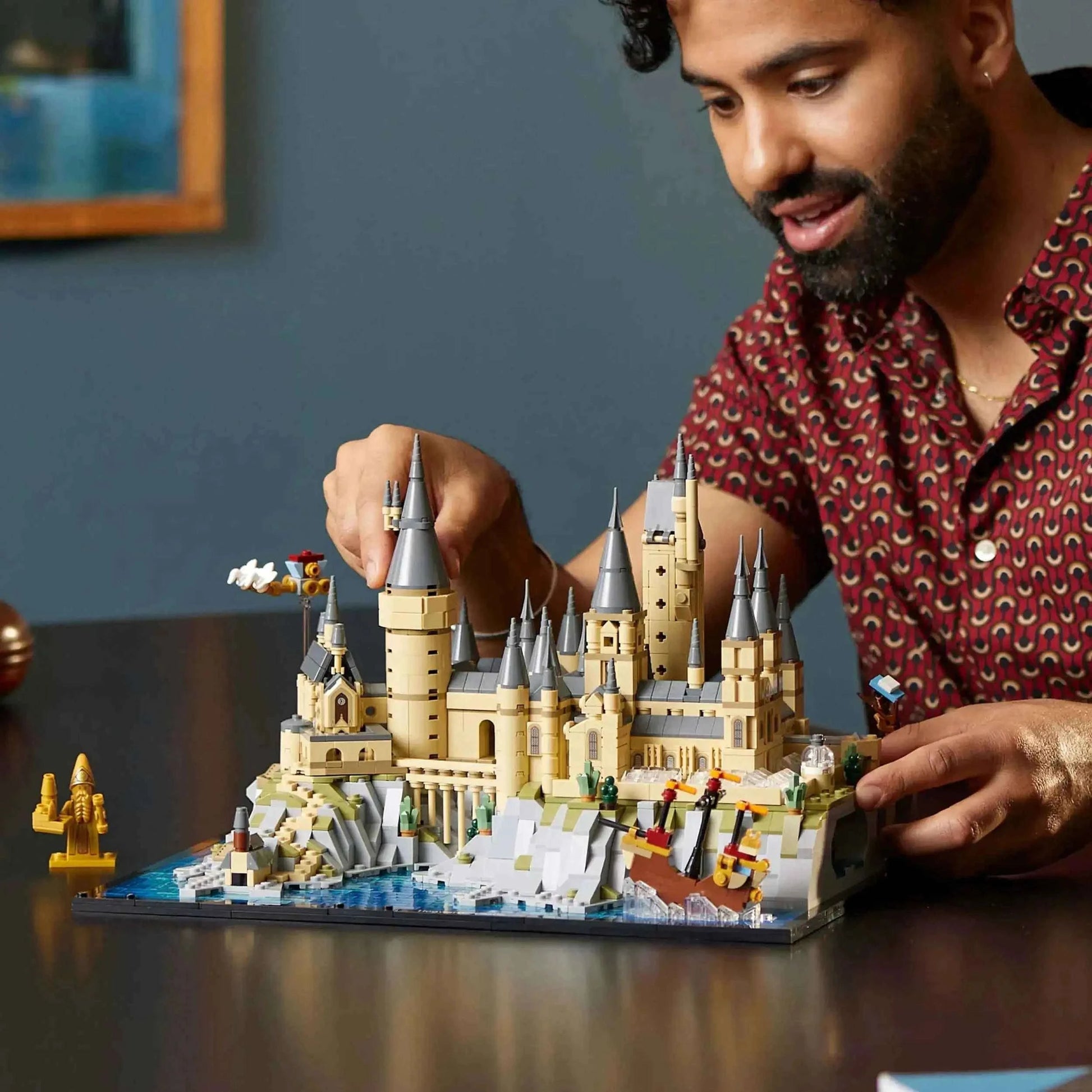 Lego Harry Potter Hogwarts Castle and Grounds Toys & Games > Toys > Construction Toys > Interlocking Blocks > LEGO > LEGO Harry Potter