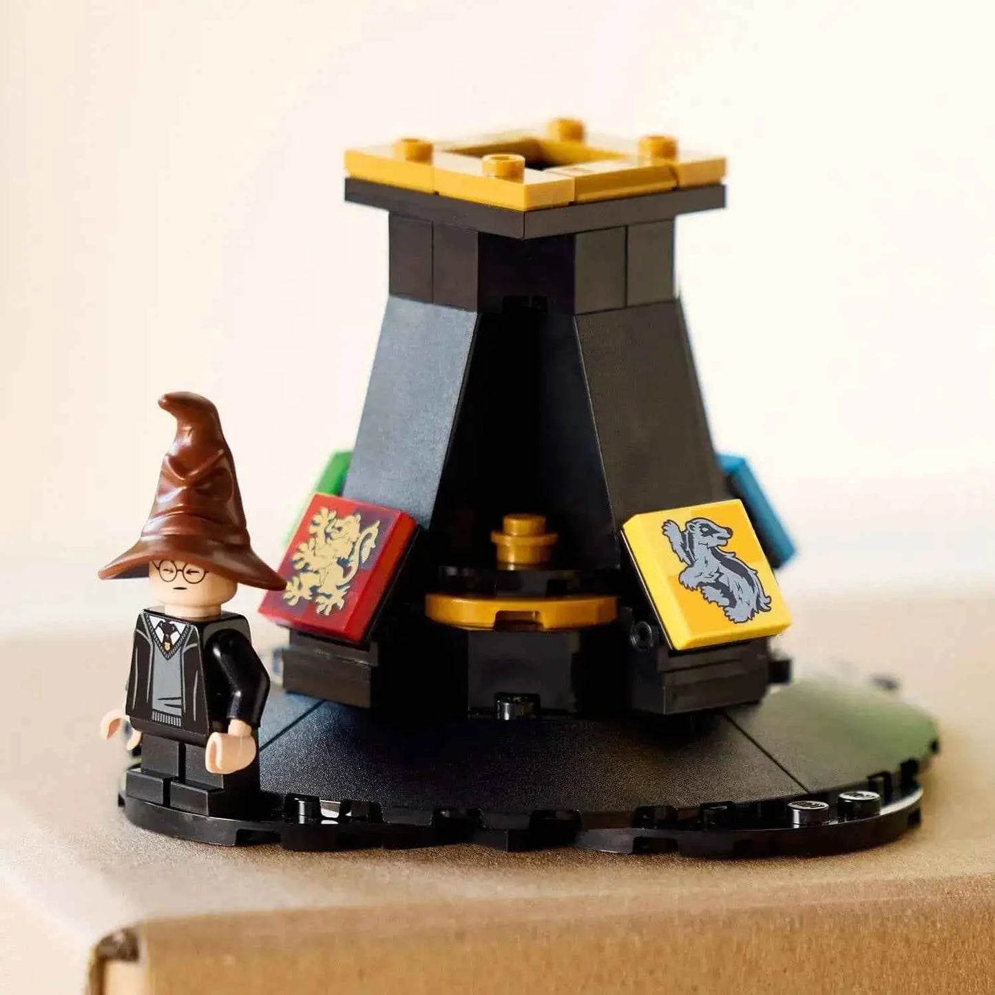 Lego Harry Potter Talking Sorting Hat Toys & Games > Toys > Construction Toys > Interlocking Blocks > LEGO > LEGO Harry Potter