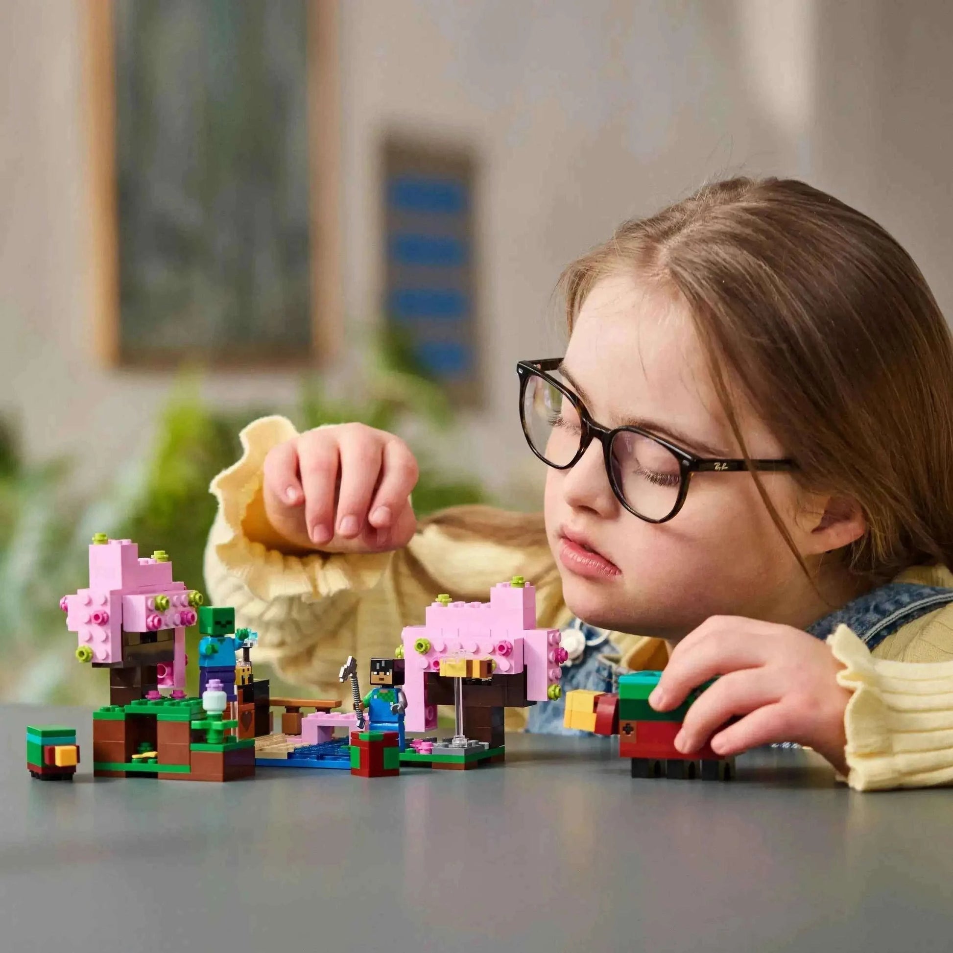 Lego Minecraft The Cherry Blossom Garden Toys & Games > Toys > Construction Toys > Interlocking Blocks > LEGO > LEGO Minecraft