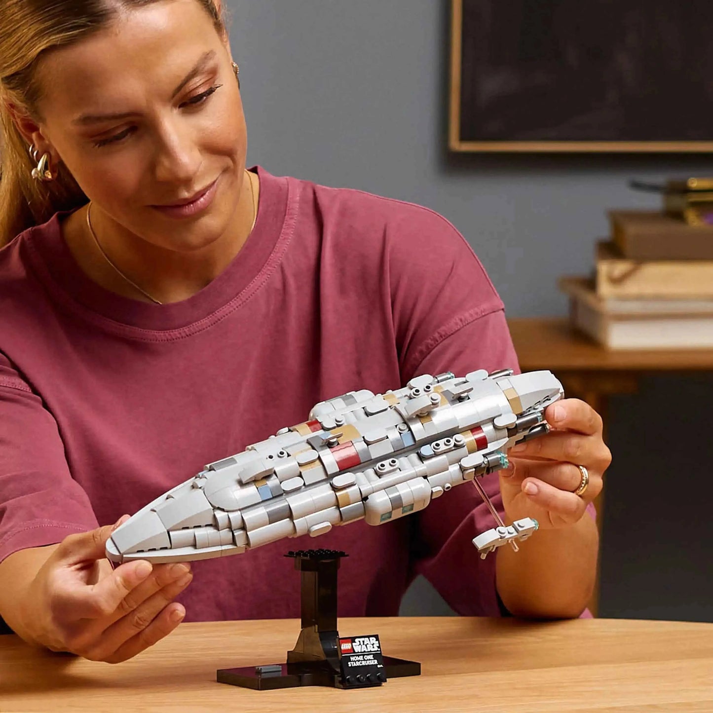 Lego Star Wars Home One Starcruiser Toys & Games > Toys > Construction Toys > Interlocking Blocks > LEGO > LEGO Star Wars