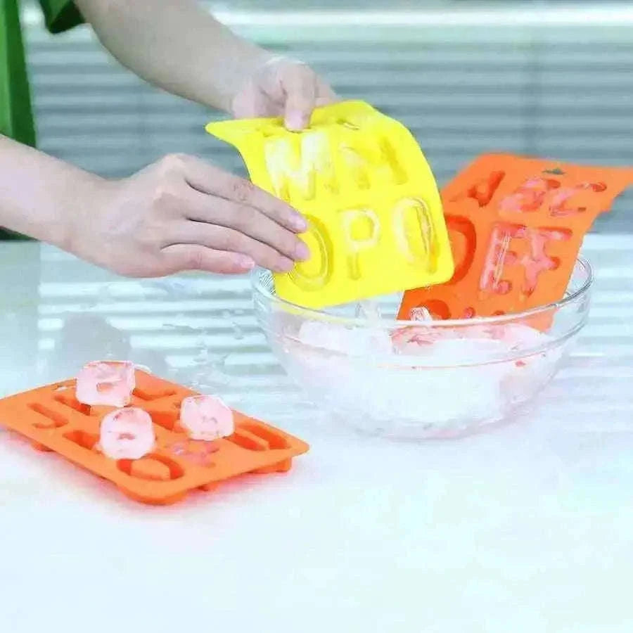 Letters Ice Cube Tray for Fun and Creative Drinks Home Decor