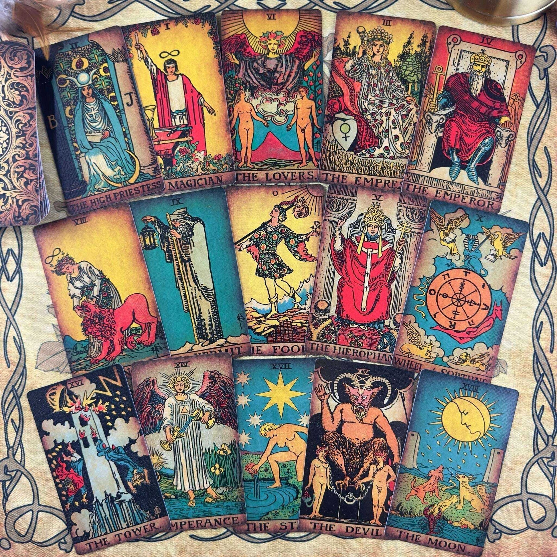 The Smith-Waite Borderless Vintage Eco Linen Tarot Cards Religious