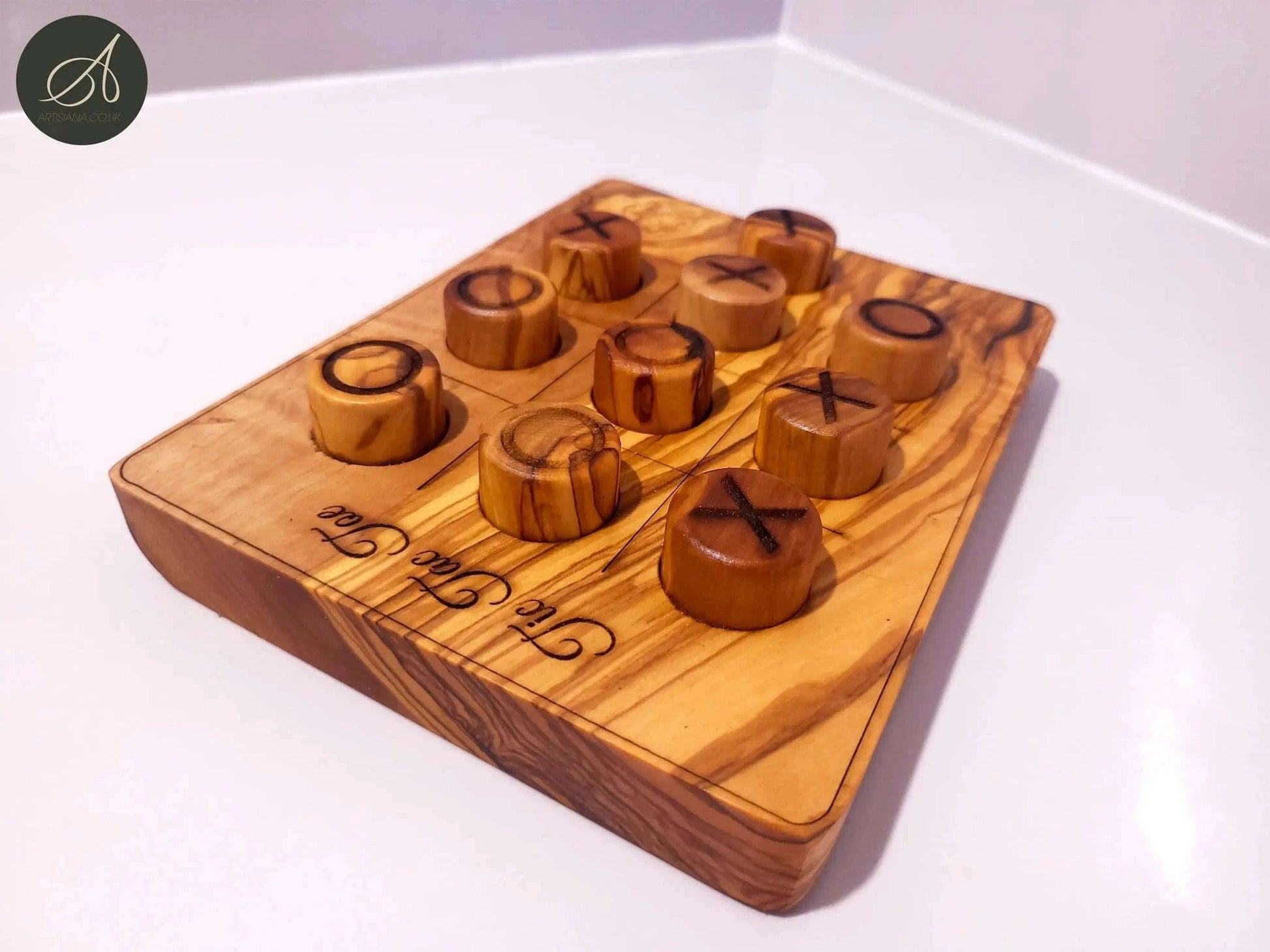 TIC TAC TOE/Noughts And Crosses Game Wood
