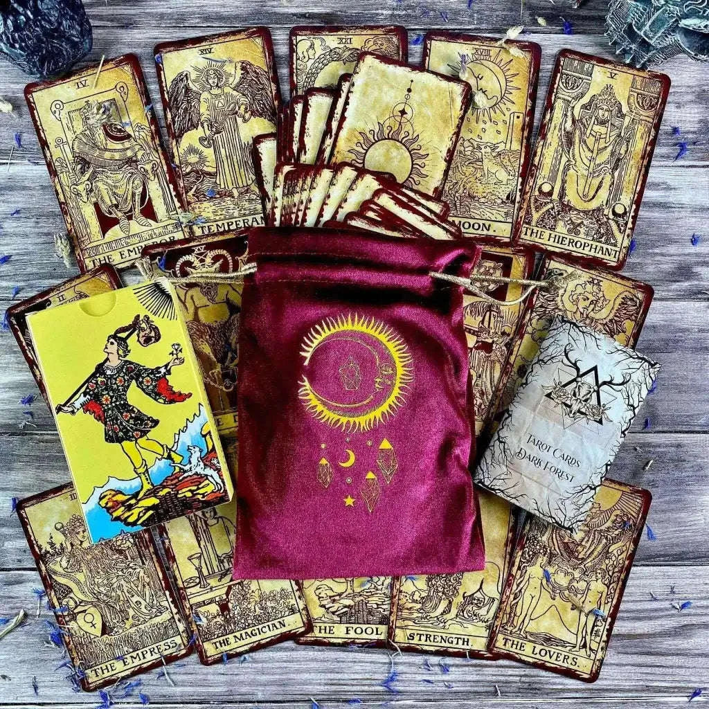 Velvet Tarot Bag Red and Gold - Luxurious Protection for Your Tarot Cards Adults