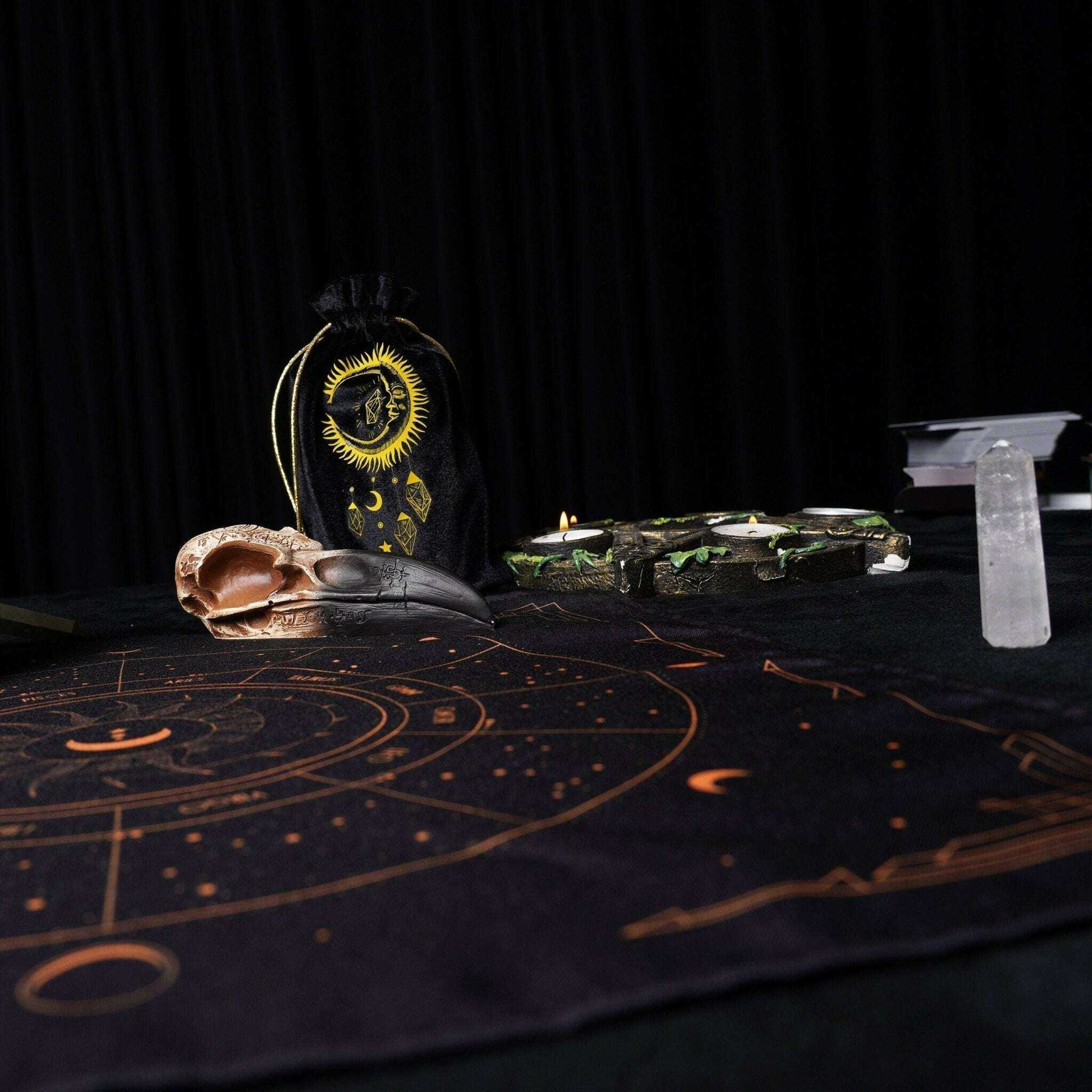 Velvet Tarot Cards Bag Black and Gold for Elegant Card Protection and Storage Adults